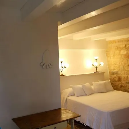 Vacation In An Unique Style House